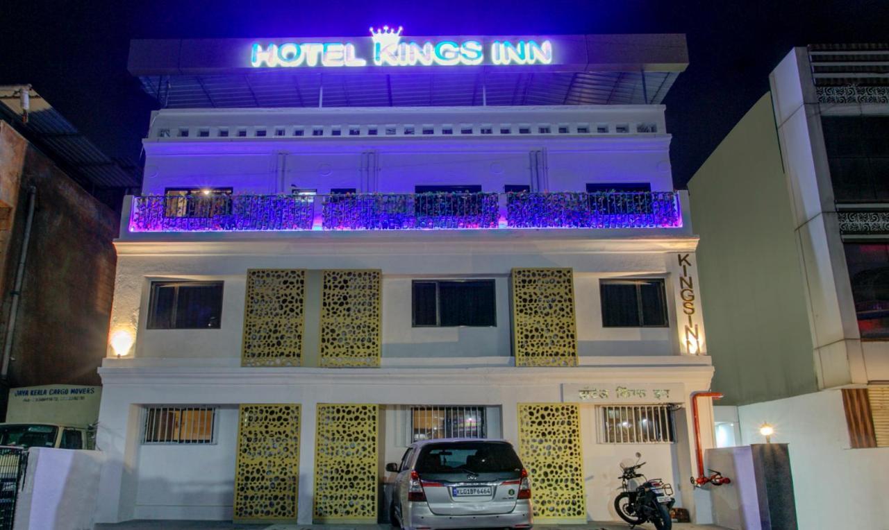 Treebo Kings Inn Vashi Navi Mumbai Ngoại thất bức ảnh
